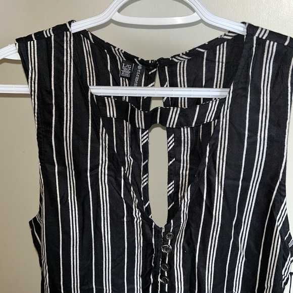 Element romper - Picture 5 of 10